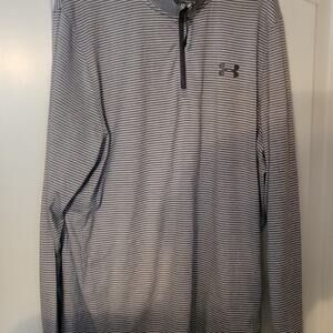 Under Armour Loose Long Sleeve Shirt Size L